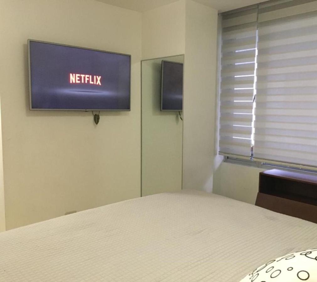 Misuitehotel La Carolina Quito Bagian luar foto