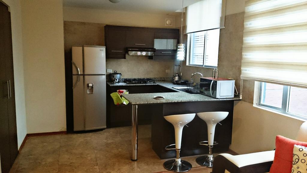 Misuitehotel La Carolina Quito Bagian luar foto