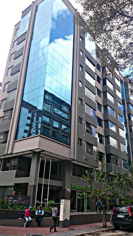 Misuitehotel La Carolina Quito Bagian luar foto
